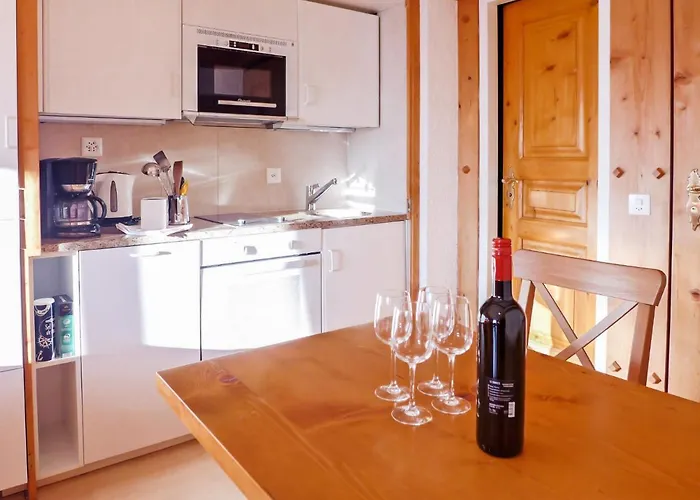 Le Bristol B52 By Interhome Daire