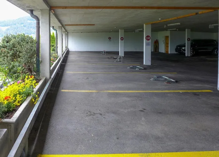 Le Bristol B52 By Interhome Daire